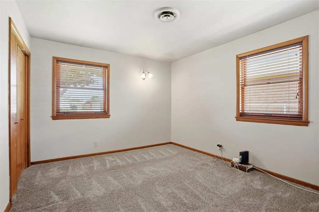 Photo 31 — 130 Lakeside Drive, Altus, OK 73521