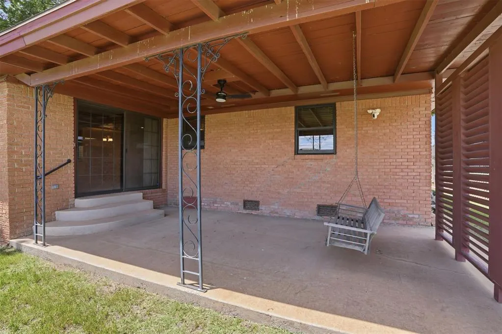 Photo 39 — 130 Lakeside Drive, Altus, OK 73521