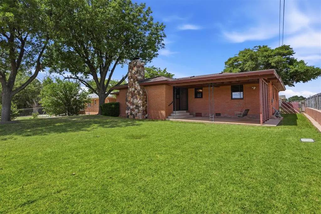 Photo 42 — 130 Lakeside Drive, Altus, OK 73521