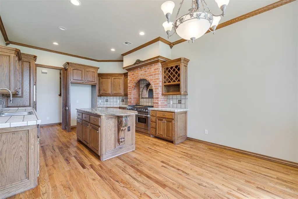 Photo 24 — 10901 Winelake Drive, Oklahoma City, OK 73170