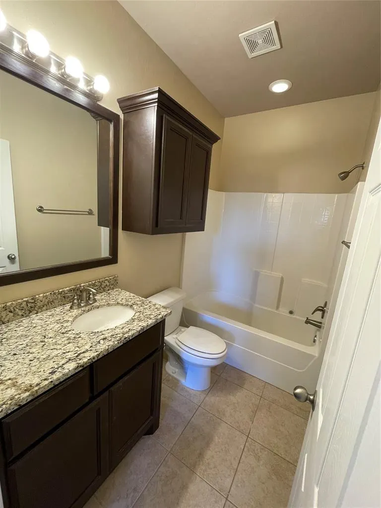 Photo 12 — 700 NE 20th Terrace, Newcastle, OK 73065
