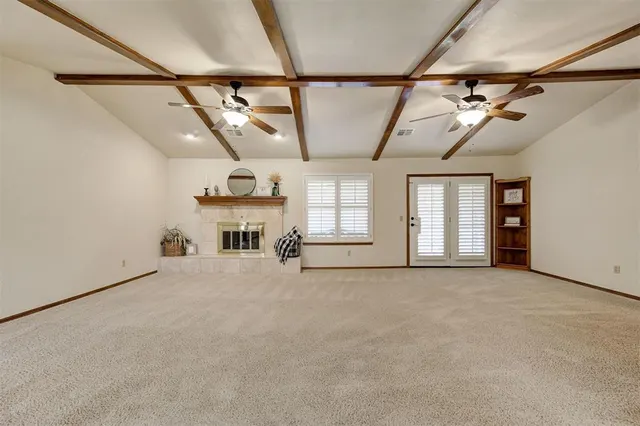 Photo 3 — 10201 Kingsgate Drive, Oklahoma City, OK 73159