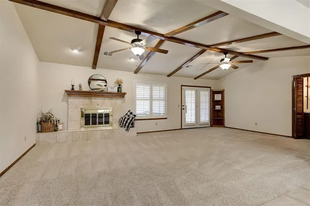 Photo 4 — 10201 Kingsgate Drive, Oklahoma City, OK 73159
