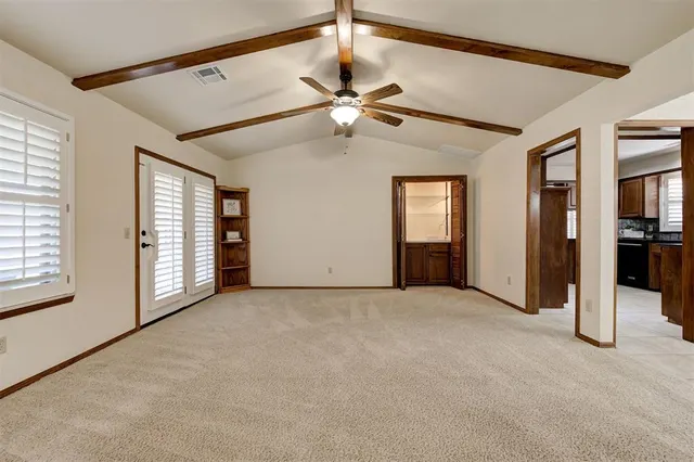 Photo 7 — 10201 Kingsgate Drive, Oklahoma City, OK 73159