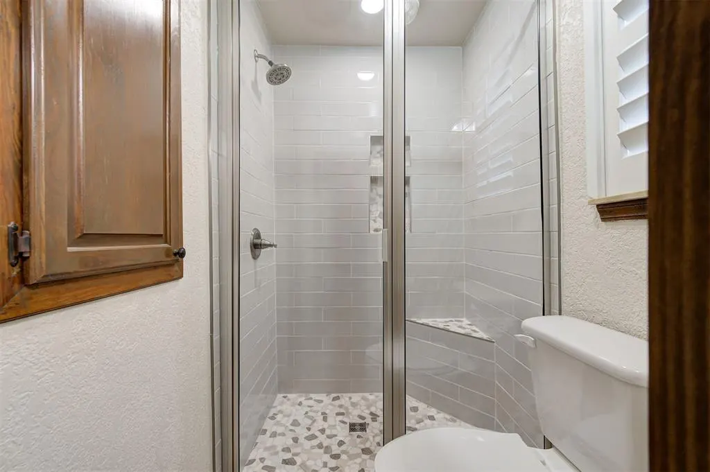 Photo 19 — 10201 Kingsgate Drive, Oklahoma City, OK 73159