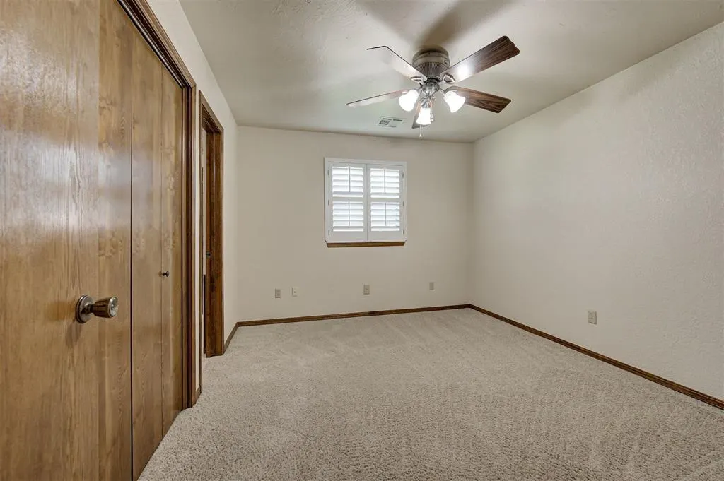Photo 25 — 10201 Kingsgate Drive, Oklahoma City, OK 73159