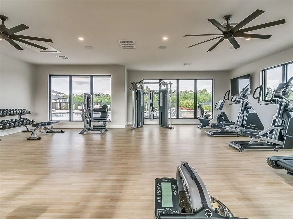 Photo 47 — 15613 Woodleaf Lane, Edmond, OK 73013