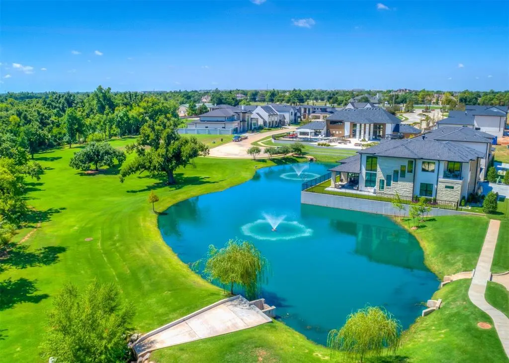 Photo 49 — 15613 Woodleaf Lane, Edmond, OK 73013