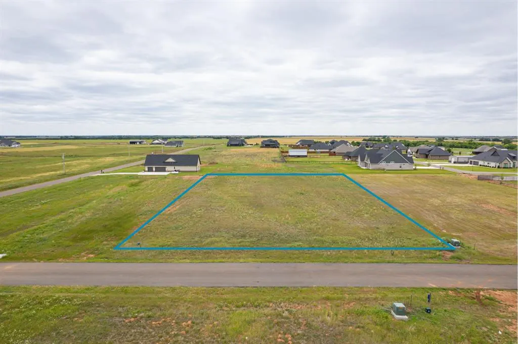 Front exterior — 11381 Landing Strip Lane, Guthrie, OK 73044