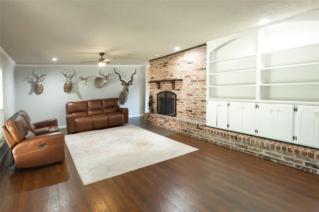 Photo 9 — 2014 E Canadian Court Terrace, Mustang, OK 73064