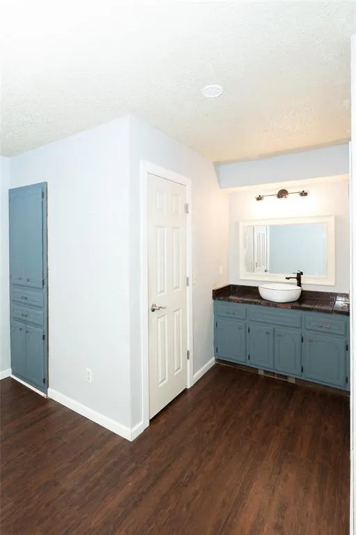 Photo 17 — 2014 E Canadian Court Terrace, Mustang, OK 73064