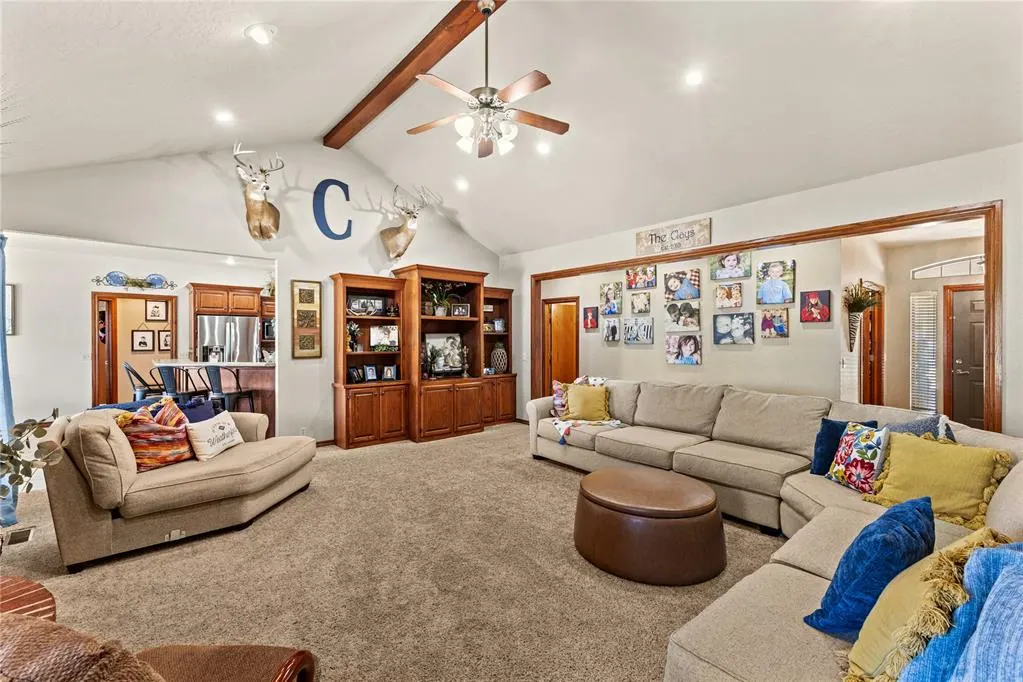 Photo 8 — 1909 Saber Lane, Weatherford, OK 73096