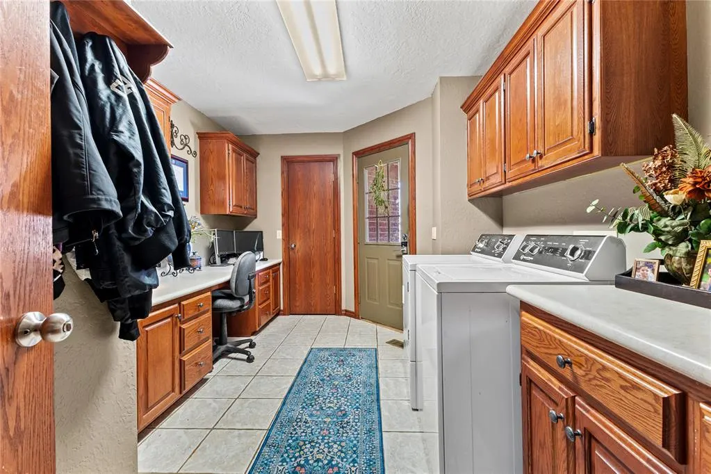 Photo 18 — 1909 Saber Lane, Weatherford, OK 73096