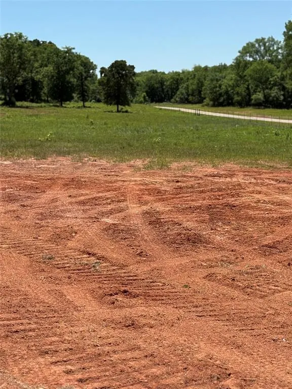 Photo 3 — Hayfield Rd, Norman, OK 73026