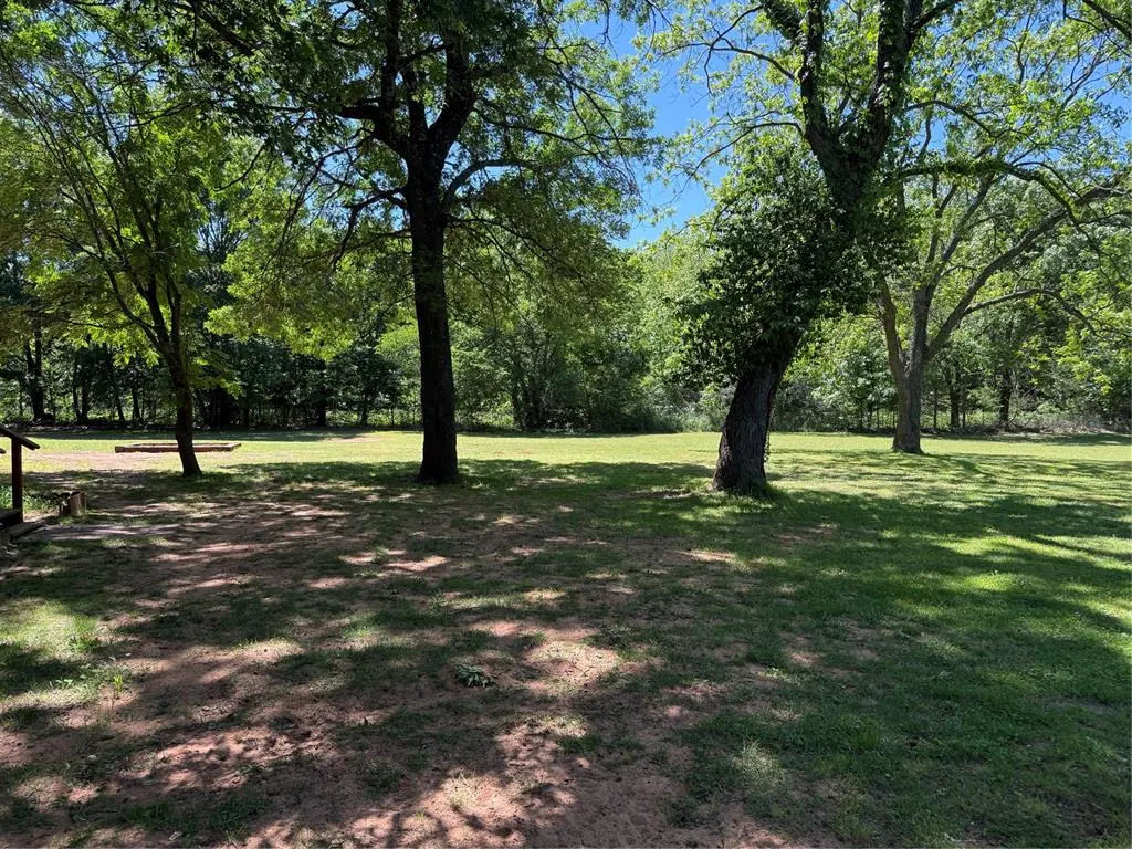 Photo 2 — 910 156th Ave. SE, Norman, OK 73026