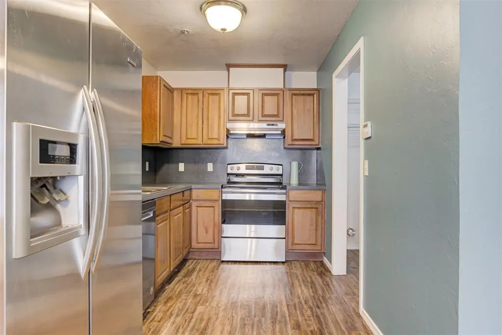 Photo 13 — 424 Victory Road, Edmond, OK 73003