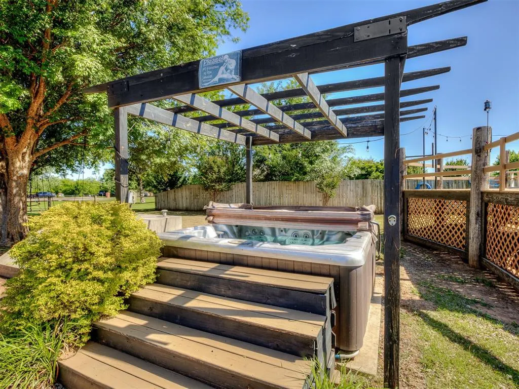 Photo 38 — 10961 Gracie Drive, Edmond, OK 73025