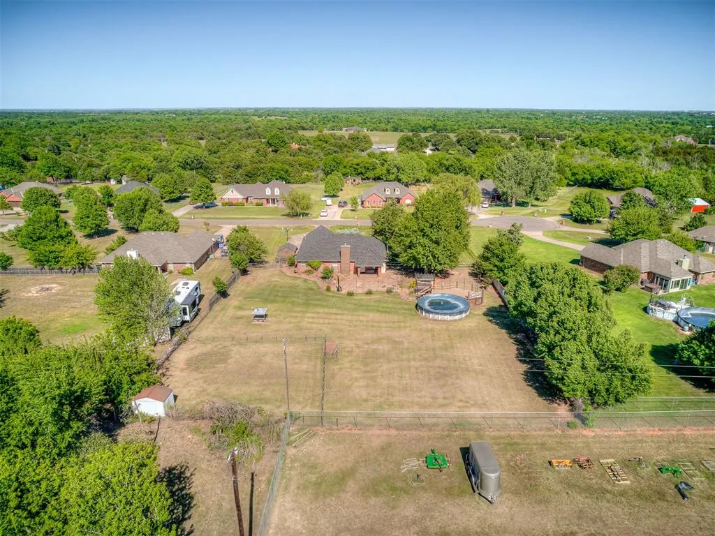 Photo 42 — 10961 Gracie Drive, Edmond, OK 73025