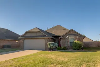 Sold home at 11728 SW 20th Street