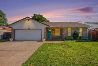 Sold home at 645 Camelot Drive
