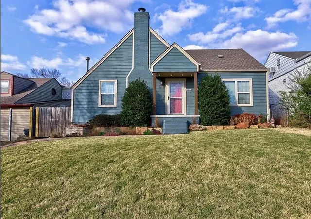 Front exterior — 1925 NW 38th Street, Oklahoma City, OK 73118