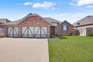 Sold home at 2700 Falling Leaves Drive