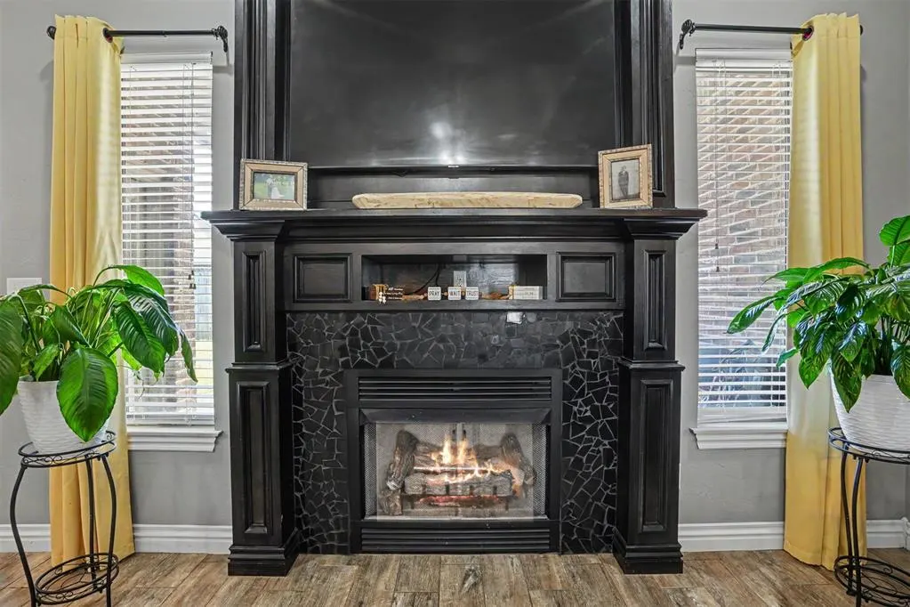 Photo 11 — 2700 Falling Leaves Drive, Weatherford, OK 73096