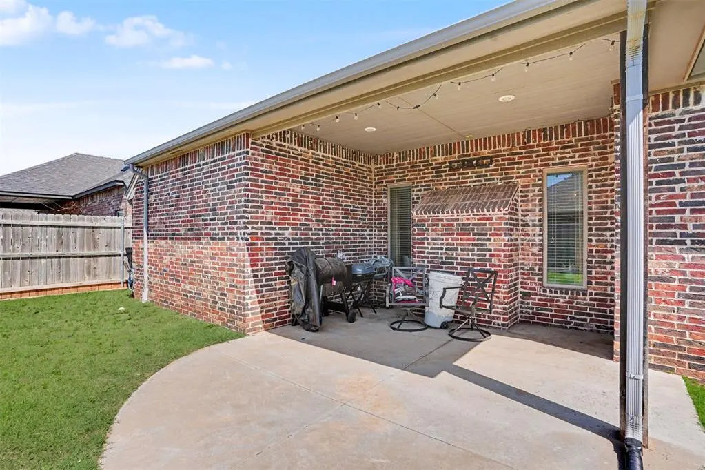 Photo 38 — 2700 Falling Leaves Drive, Weatherford, OK 73096
