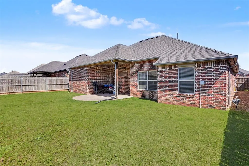 Photo 40 — 2700 Falling Leaves Drive, Weatherford, OK 73096