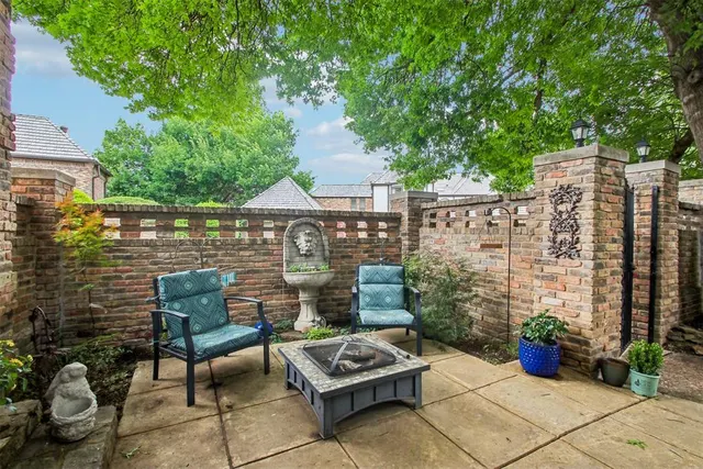 Photo 4 — 329 Windbrook Drive, Norman, OK 73072