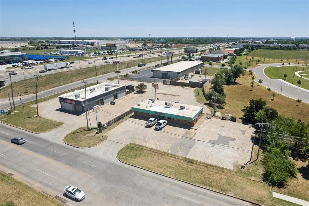 Photo 23 — 900 SE 89th Street, Oklahoma City, OK 73149