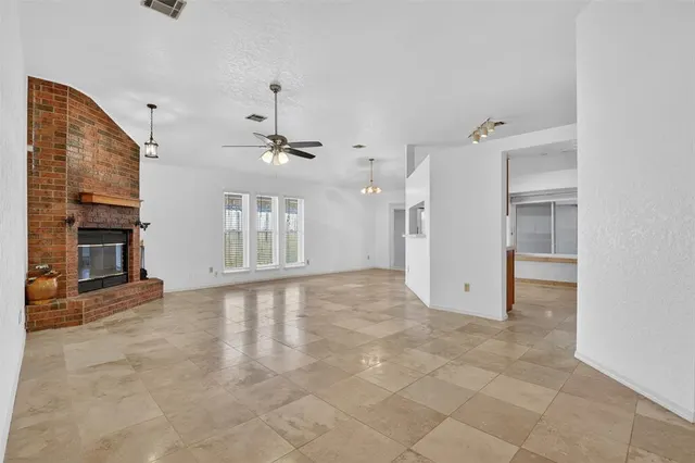 Photo 7 — 7232 NW 102nd Street, Oklahoma City, OK 73162