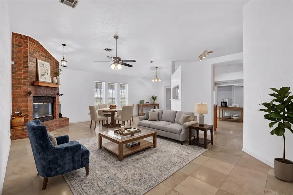 Photo 8 — 7232 NW 102nd Street, Oklahoma City, OK 73162