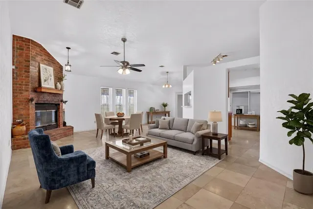 Photo 8 — 7232 NW 102nd Street, Oklahoma City, OK 73162