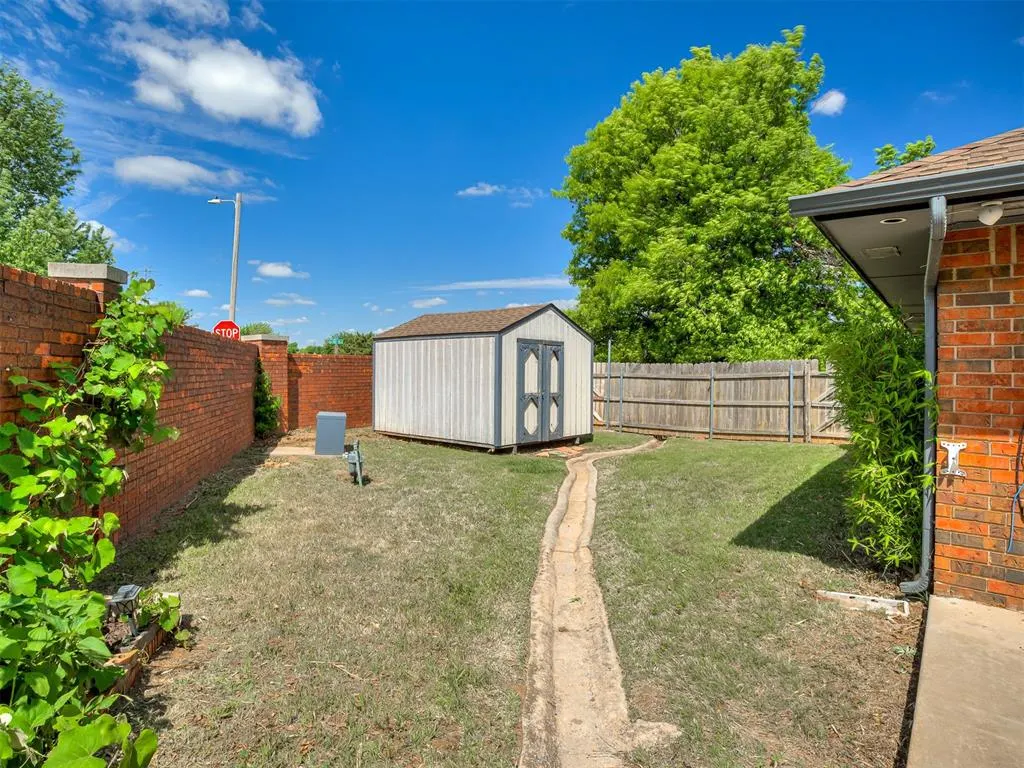 Photo 40 — 7232 NW 102nd Street, Oklahoma City, OK 73162