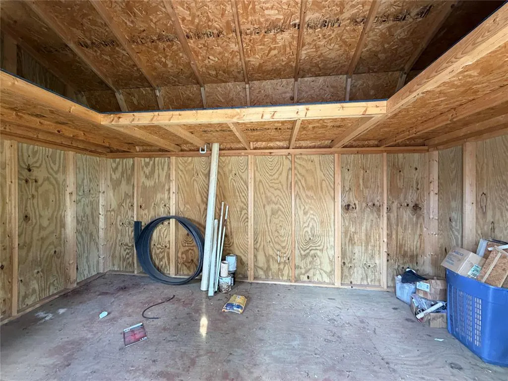 Photo 44 — 522 N Booth Avenue, Elk City, OK 73644