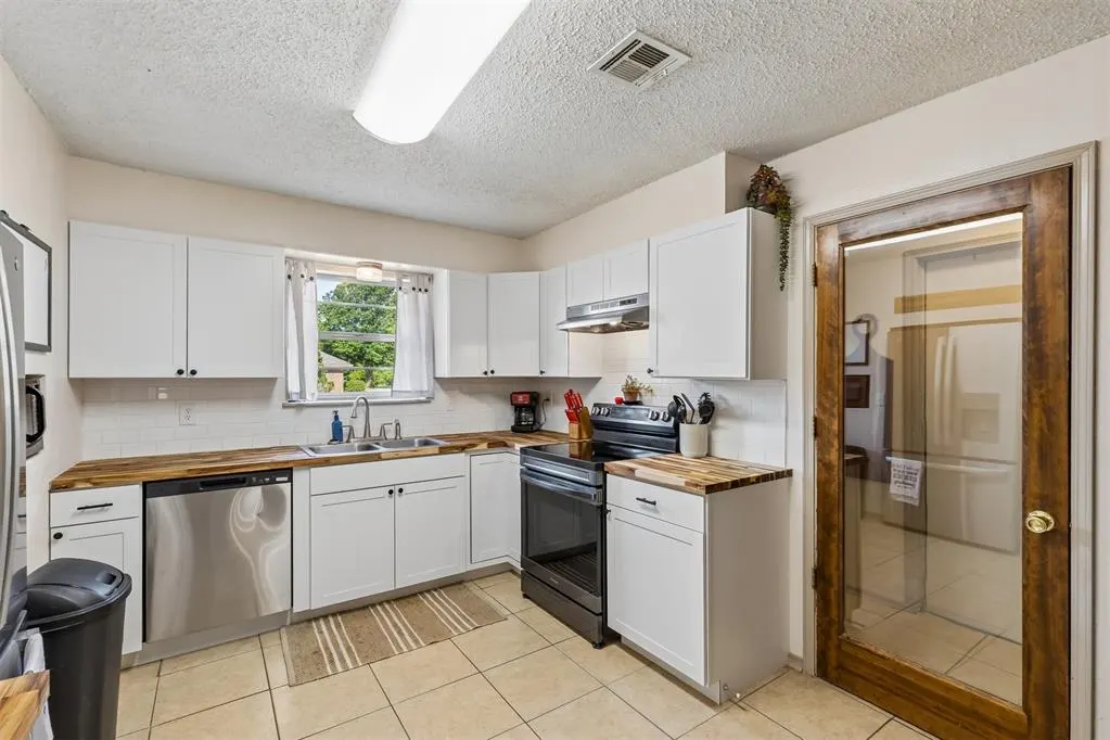 Photo 13 — 102 N Locust Street, Fletcher, OK 73541