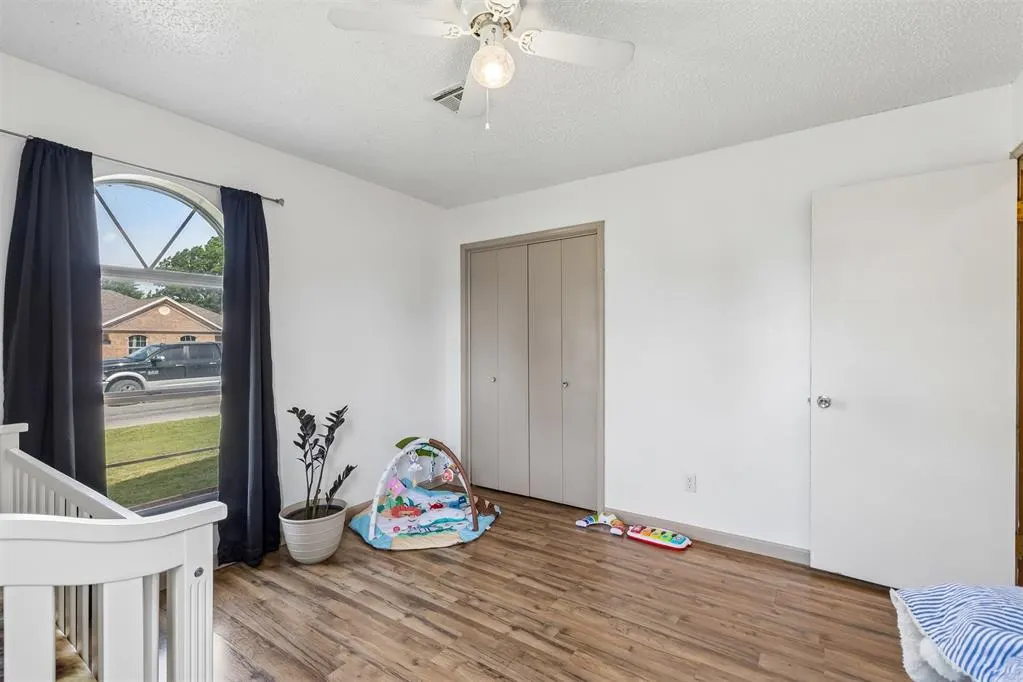 Photo 30 — 102 N Locust Street, Fletcher, OK 73541