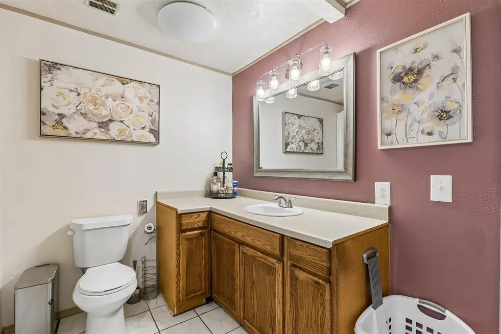 Photo 39 — 102 N Locust Street, Fletcher, OK 73541