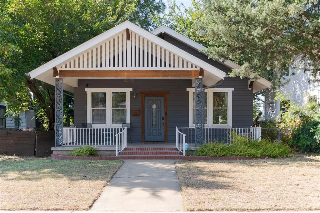 Front exterior — 1615 N Marion Avenue, Oklahoma City, OK 73106
