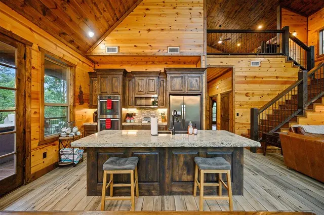Photo 8 — 68 Lake Bluff Lane, Broken Bow, OK 74728