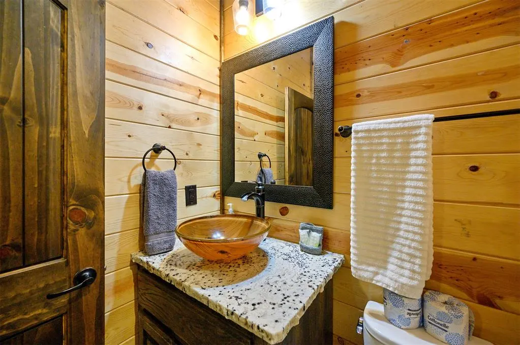 Photo 19 — 68 Lake Bluff Lane, Broken Bow, OK 74728