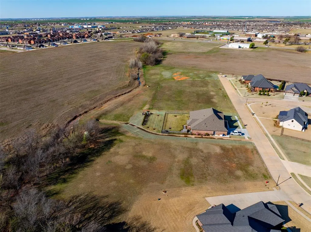Photo 13 — 1221 Strawberry Fields, El Reno, OK 73036