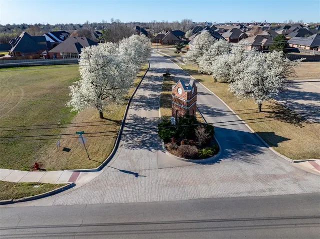 Photo 3 — 1511 Strawberry Fields, El Reno, OK 73036