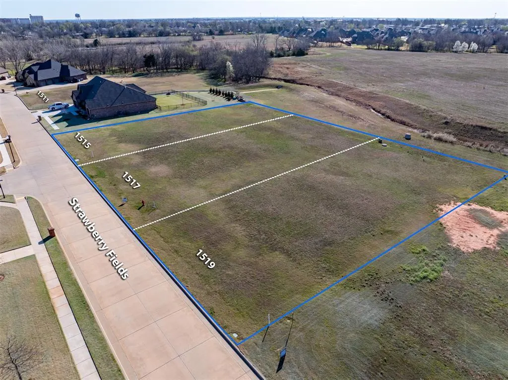 Photo 6 — 1517 Strawberry Fields, El Reno, OK 73036