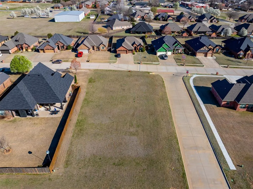 Photo 20 — 1519 Strawberry Fields, El Reno, OK 73036