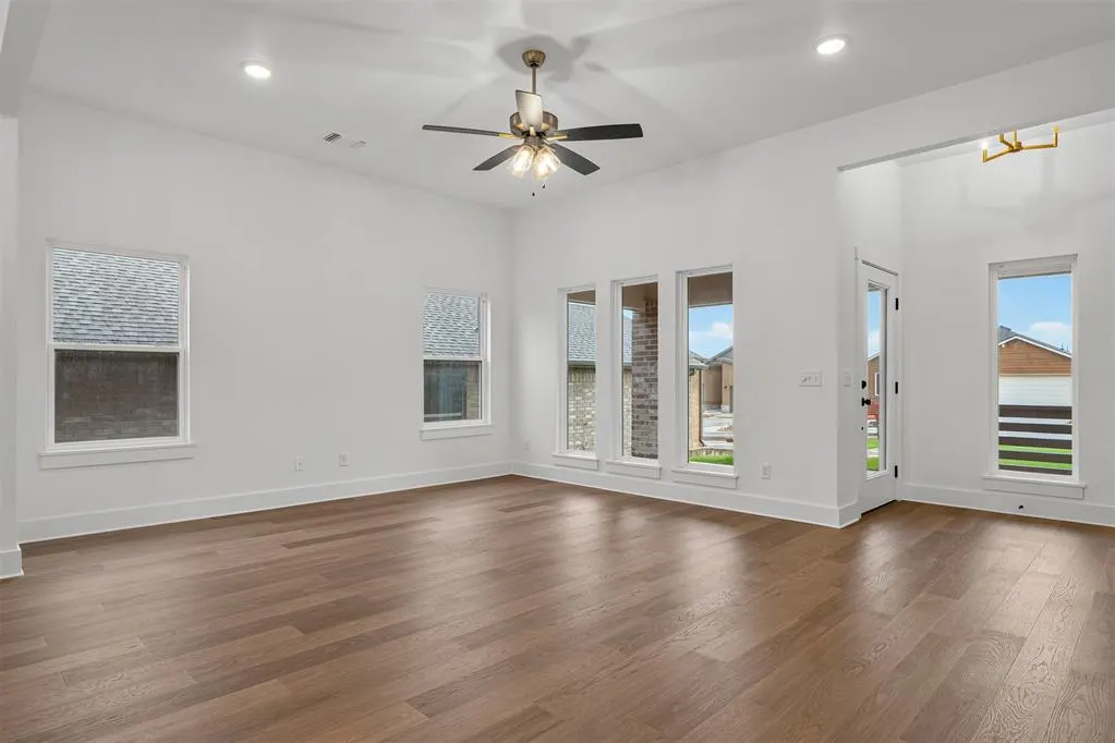 Photo 6 — 8809 Spruce Street, Edmond, OK 73003