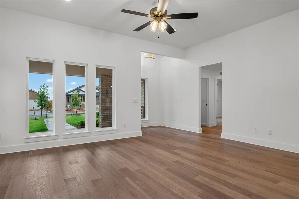 Photo 7 — 8809 Spruce Street, Edmond, OK 73003