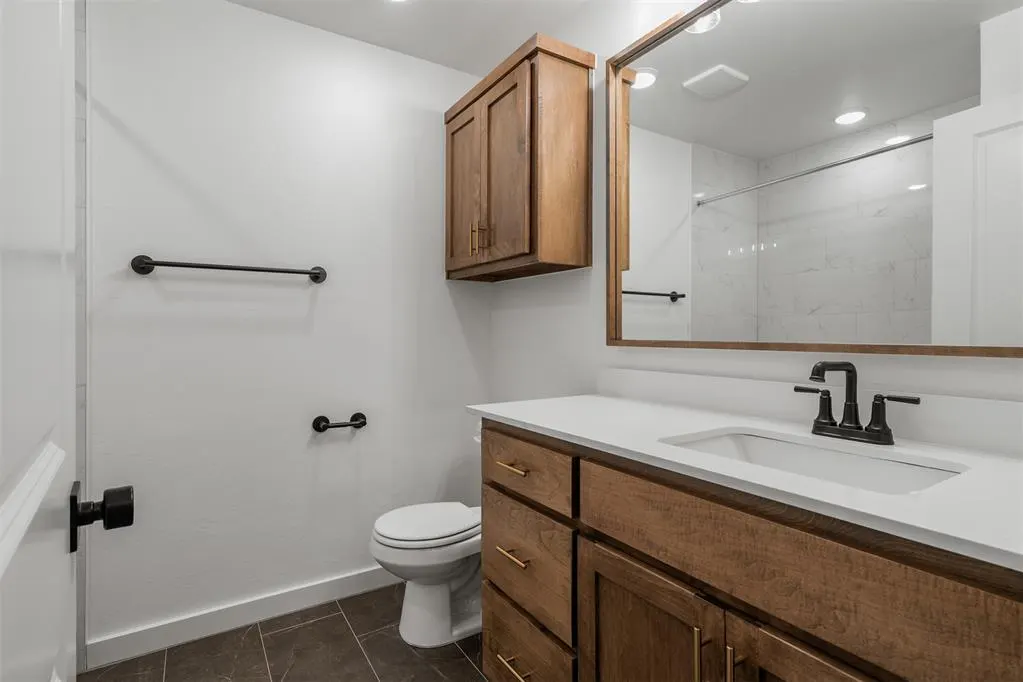 Photo 19 — 8809 Spruce Street, Edmond, OK 73003