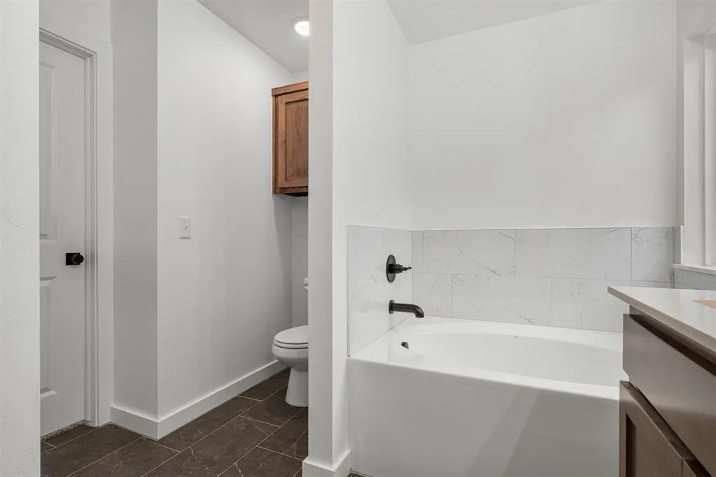 Photo 27 — 8809 Spruce Street, Edmond, OK 73003